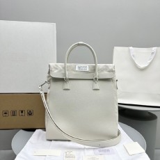 [홍콩명품.Maison Margiela] 메종마르지엘라 24SS 로고 여성 5AC 백팩 SB1WA0004 (화이트), BGM2776, 홍콩명품가방,명품쇼핑몰,크로스백,핸드백,구매대행,무브타임