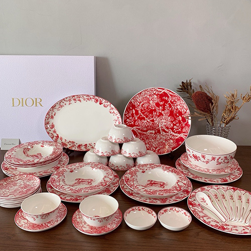 [홍콩명품,Christian Dior] 디올 24SS 로고 선물용 도자기 주방 용기 키친 세트 (41pcs), ET2353, ZAKKA, 명품악세사리,팔찌,귀걸이,반지