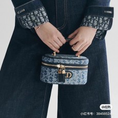 [홍콩명품,Christian Dior] 디올 24SS 로고 오블리크 30 Montaigne Vanity 데님 핸드백, BGM3222, 홍콩명품가방,명품쇼핑몰,크로스백,핸드백,구매대행,무브타임