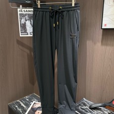 [홍콩명품.LOUIS VUITTON] 루이비통 25SS 로고 자수 조거 팬츠 바지 (블랙), BM19451, G5, 홍콩명품의류,구매대행,온라인명품