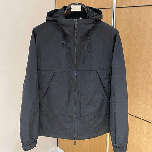 [홍콩명품.Burberry] 버버리 25SS 로고 후드 바람막이 자켓 + 팬츠 바지 상하의 세트 (블랙), BM19483, G5, 홍콩명품의류,구매대행,온라인명품