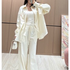 [홍콩명품.CHANEL] 샤넬 25SS 로고 여성 남방 셔츠 + 오버핏 팬츠 바지 상하의 세트 (2컬러), BM19719, TBG, 홍콩명품의류,구매대행,온라인명품