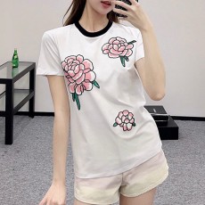 [홍콩명품.CHANEL] 샤넬 25SS 로고 여성 플라워 장식 반팔 티셔츠 (화이트), BM19721, TBG, 홍콩명품의류,구매대행,온라인명품