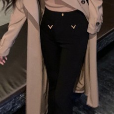 [홍콩명품.Valentino] 발렌티노 25SS 로고 여성 스판 팬츠 바지 (블랙), BM19749, TBG, 홍콩명품의류,구매대행,온라인명품