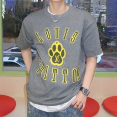 [홍콩명품.LOUIS VUITTON] 루이비통 25SS 로고 니트 반팔 티셔츠 1AGJSA, BM20327, JL, 홍콩명품의류,구매대행,온라인명품