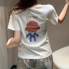 [홍콩명품.Gucci] 구찌 25SS 로고 여성 그래픽 프린트 반팔 티셔츠 (화이트), BM20452, 13C, 홍콩명품의류,구매대행,온라인명품