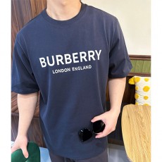 [홍콩명품.Burberry] 버버리 25SS 로고 프린트 반팔 티셔츠 (네이비), BM20490, B&G, 홍콩명품의류,구매대행,온라인명품