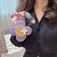 [홍콩명품.LOUIS VUITTON] 루이비통 25SS 로고 모노그램 Party Palm Springs 키홀더 키링 백참 (라벤더), ET3016, JX, 홍콩명품의류,구매대행,온라인명품