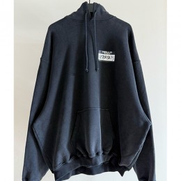 [홍콩명품.VETEMENTS] 베트멍 25SS 로고 그래픽 프린트 후드 티셔츠 (블랙), BM20654, VT, 홍콩명품의류,구매대행,온라인명품