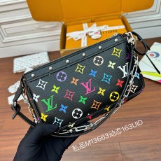 [홍콩명품.LOUIS VUITTON] 루이비통 25SS 로고 모노그램 토트백 크로스백 M13663 (블랙), BGM4685, BDA, 홍콩명품가방,명품쇼핑몰,크로스백,핸드백,구매대행