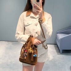 [홍콩명품,MIU MIU] 미우미우 25SS 로고 여성 데님 자켓 + 미니 쇼츠 반바지 상하의 세트 (베이지), BM20803, TBG, 홍콩명품의류,구매대행,온라인명품