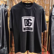 [홍콩명품.D&G] 돌체앤가바나 25SS 로고 프린트 반팔 티셔츠 (블랙), BM20904, JU, 홍콩명품의류,구매대행,온라인명품