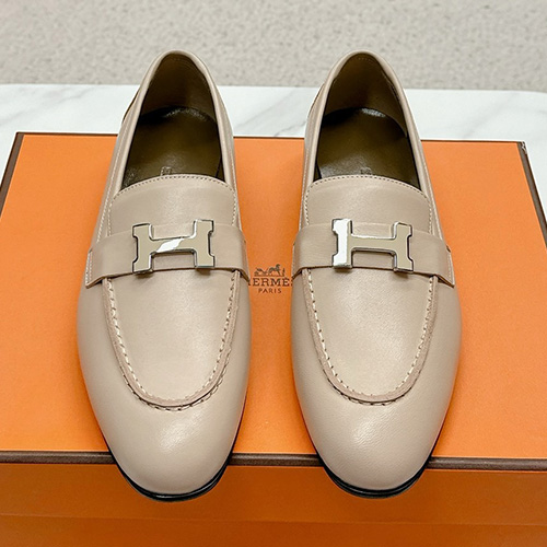 [홍콩명품.Hermes] 에르메스 25SS 로고 여성 레더 가죽 구두 로퍼 (베이지), SE5089, H3, 명품스니커즈,운동화,구두,로퍼,하이탑,신발