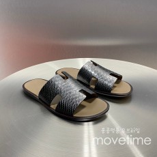 [홍콩명품.Hermes] 에르메스 25SS 로고 이즈미르 레더 가죽 슬리퍼 (블랙), SE5220, GHS, 명품스니커즈,운동화,구두,로퍼,하이탑,신발