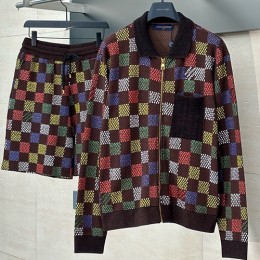 [홍콩명품.LOUIS VUITTON] 루이비통 25SS 로고 다미에 카라 봄버 자켓 + 쇼츠 반바지 상하의 세트 (브라운), BM21389, JU, 명품레플리카,미러급,온라인쇼핑몰사이트
