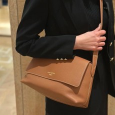 [홍콩명품.LOUIS VUITTON] 루이비통 25SS 로고 로우 키 메신저백 M13151, BGM4946, BDA, 홍콩명품가방,명품쇼핑몰,크로스백,핸드백,구매대행