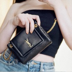 [홍콩명품.YSL] 입생로랑 25SS 로고 블랙 놀리타 미니 체인백 672738 1EL07 1000, BGM4954, BDA, 홍콩명품가방,명품쇼핑몰,크로스백,핸드백,구매대행