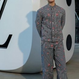 [홍콩명품.LOUIS VUITTON] 루이비통 25SS 로고 패턴 라운드넥 자켓 + 팬츠 바지 상하의 세트, BM22126, JL, 레플리카의류,미러급사이트