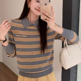[가격문의][홍콩명품,MIU MIU] 미우미우 25SS 로고 여성 스트라이프 카라 니트 가디건 (2컬러), BM22175, JL, 레플리카의류,미러급사이트