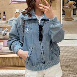 [가격문의][홍콩명품.CHANEL] 샤넬 25SS 로고 여성 워싱 데님 봄버 자켓, BM22192, SS, 레플리카의류,미러급사이트