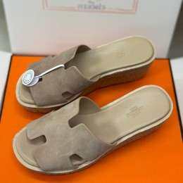 [홍콩명품.Hermes] 에르메스 25SS 로고 여성 레더 가죽 굽 슬리퍼 (베이지), SE5502, H3, 명품스니커즈,운동화,구두,로퍼,하이탑,신발