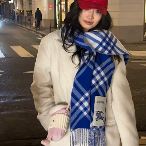 [홍콩명품.Burberry] 버버리 25SS 로고 체크패턴 168-30 캐시미어 스카프 머플러 (블루), ET3132, JX, 홍콩명품의류,구매대행,온라인명품
