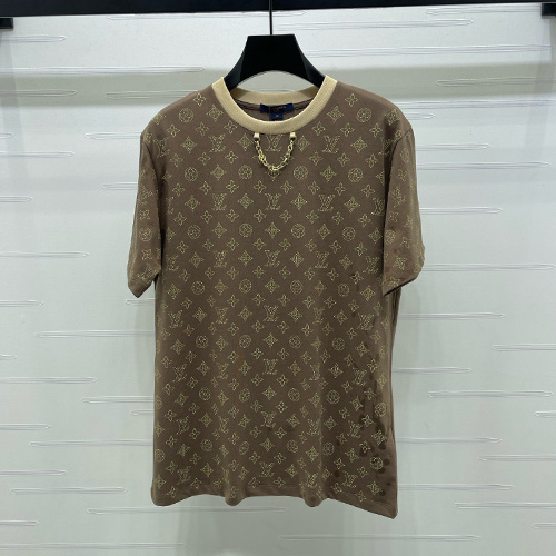 [홍콩명품.LOUIS VUITTON] 루이비통 25SS 로고 여성 모노그램 반팔 티셔츠 (브라운), BM22691, TBG, 레플리카의류,미러급사이트