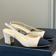 [홍콩명품.CHANEL] 샤넬 25SS 로고 여성 2톤 레더 가죽 굽 단화 구두 샌들 (베이지), SE5723, GHS, 명품스니커즈,운동화,구두,로퍼,하이탑,신발