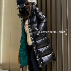 [홍콩명품.MONCLER] 몽클레어 25SS 로고 구스다운 후드 롱 패딩 자켓 (블랙), BM22888, PG, 레플리카의류,미러급사이트
