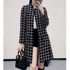 [홍콩명품.CHANEL] 샤넬 25SS 로고 여성 라운드넥 트위드 자켓 + 미디 스커트 상하의 세트 (블랙), BM22892, PG, 레플리카의류,미러급사이트