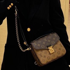 [홍콩명품.LOUIS VUITTON] 루이비통 25SS 로고 모노그램 포쉐트 메티스 백팩 숄더백 M11941, BGM5253, BDA, 홍콩명품가방,명품쇼핑몰,크로스백,핸드백,구매대행