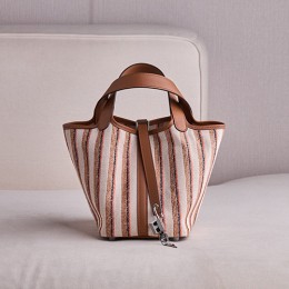 [홍콩명품.Hermes] 에르메스 25SS 로고 Picotin Lock 18 토트백 핸드백 (브라운), BGM5262, BDA, 홍콩명품가방,명품쇼핑몰,크로스백,핸드백,구매대행