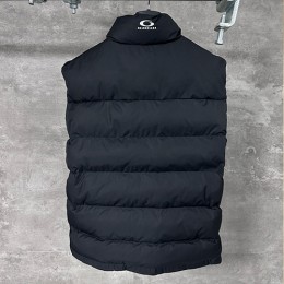 [홍콩명품.BALENCIAGA] 발렌시아가 25SS 로고 자수 다운 패딩 조끼 베스트 (블랙), BM23012, KK, 레플리카의류,미러급사이트