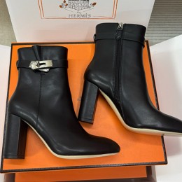 [홍콩명품.Hermes] 에르메스 25SS 로고 여성 KELLY 레더 가죽 굽 구두 부츠 (블랙-은장), SE5814, 명품스니커즈,운동화,구두,로퍼,하이탑,신발