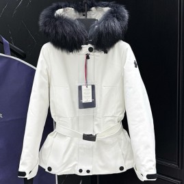 [홍콩명품.MONCLER] 몽클레어 25SS 로고 여성 폭스퍼 후드 구스다운 패딩 자켓 (화이트), BM23210, KSM, 레플리카의류,미러급사이트