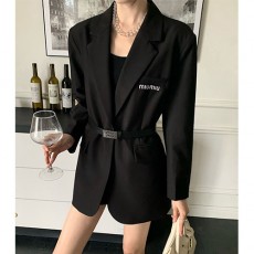 [홍콩명품,MIU MIU] 미우미우 25SS 로고 자수 여성 벨티드 코트 자켓 (블랙), BM23271, PG, 레플리카의류,미러급사이트