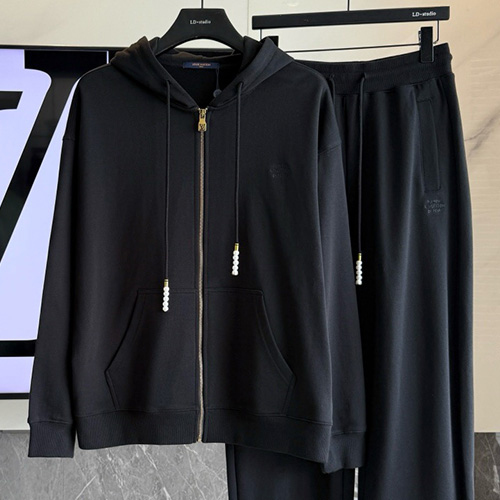 [홍콩명품.LOUIS VUITTON] 루이비통 25SS 로고 자수 트레이닝 후드 집업 자켓 + 조거 팬츠 바지 상하의 세트 (블랙), BM23376, G5, 레플리카의류,미러급사이트