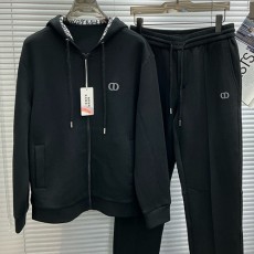 [홍콩명품,Christian Dior] 디올 25SS 로고 자수 후드 집업 자켓 + 조거 팬츠 바지 상하의 세트 (블랙), BM23628, HH, 레플리카의류,미러급사이트
