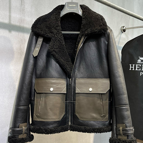 [홍콩명품.Hermes] 에르메스 25SS 로고 시어링 레더 가죽 자켓 (블랙), BM23974, KSM, 레플리카의류,미러급사이트