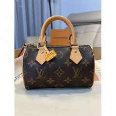 [홍콩명품.LOUIS VUITTON] 루이비통 25SS 로고 모노그램 나노 스피디 토트 크로스 백 M81085, BGM5421, GU2, 홍콩명품가방,명품쇼핑몰,크로스백,핸드백,구매대행