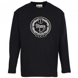 [홍콩명품.Gucci] 구찌 25SS 로고 그래픽 자수 긴팔 티셔츠 (블랙), BM24110, KB, 레플리카의류,미러급사이트