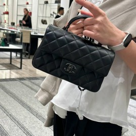 [홍콩명품.CHANEL] 샤넬 25SS 로고 퀄팅 레더 가죽 미니 토트백 크로스백 (블랙), BGM5457, YF, 홍콩명품가방,명품쇼핑몰,크로스백,핸드백,구매대행