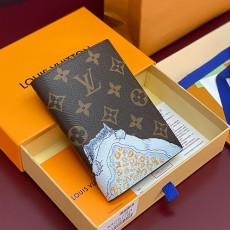 [가격문의][홍콩명품.LOUIS VUITTON] 루이비통 25SS 로고 모노그램 패스포트 커버 M25753 (브라운), BGM5505, BDA, 명품지갑,홍콩명품,사이트,명품쇼핑몰